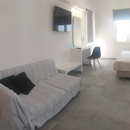 Iosagnanti Apartment *