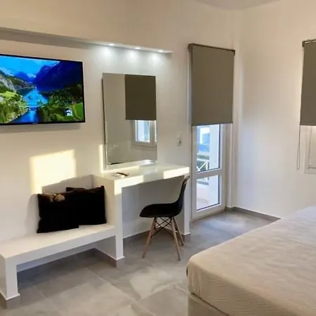 Iosagnanti Apartment