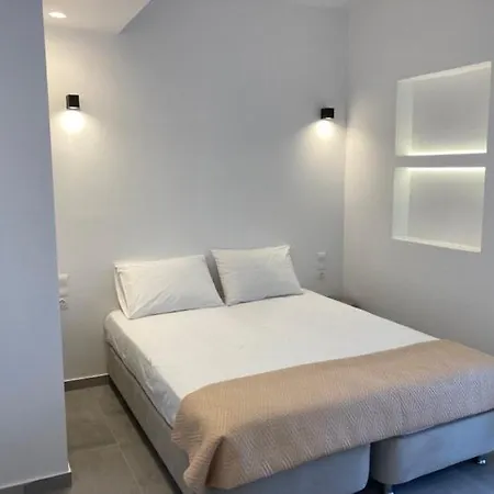 Iosagnanti Apartment *